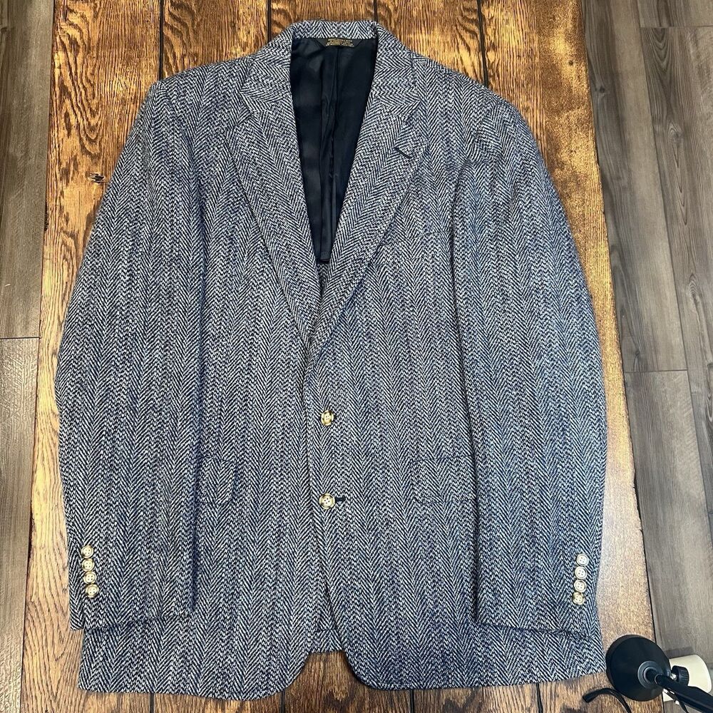 Vintage Harris Tweed Blazer Mens 44R Gray Wool Sport Coat USA Herringbone